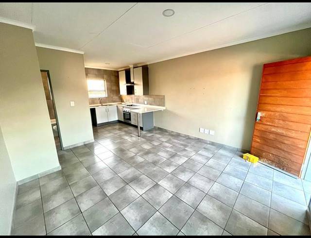 2 BEDROOM PROPERTY TO RENT IN GROBLERPARK